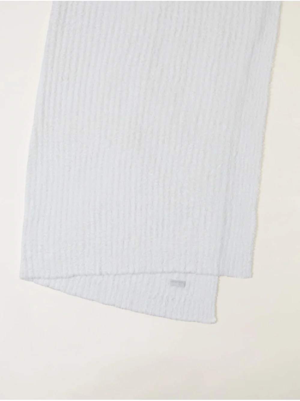 Barefoot Dreams CozyChic Ribbed Throw - Pearl - Picture 4 of 4